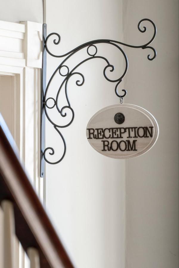 The Watson Boutique Bed And Breakfast Thompson Eksteriør bilde
